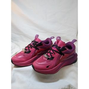 PUMA x Bratz RS-Curve Sneaker BEETROOT